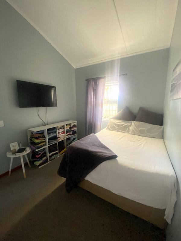 2 Bedroom Property for Sale in Mitchells Plain Central Western Cape